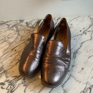 Tod's Gold Metallic Leather Woman’s Loafers 40